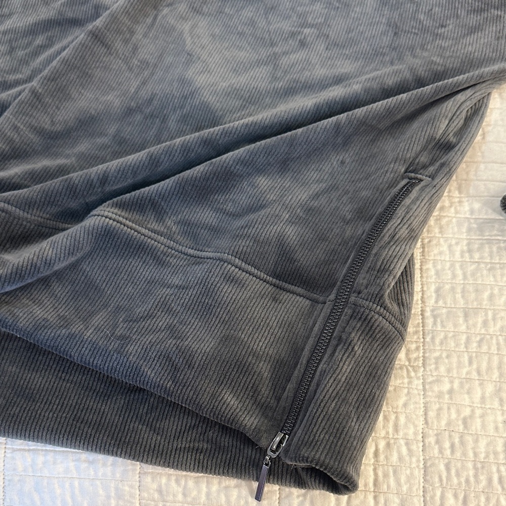 Cable & Gauge Charcoal Velour Corduroy Funnel Neck Pullover Cozy Boxy Large - Picture 5 of 10